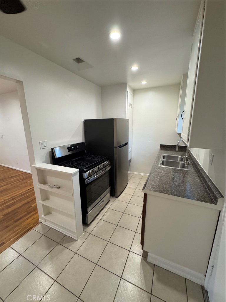 MLS #SR25272272 image #4