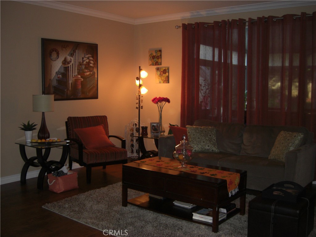 MLS #SR25272318 image #8