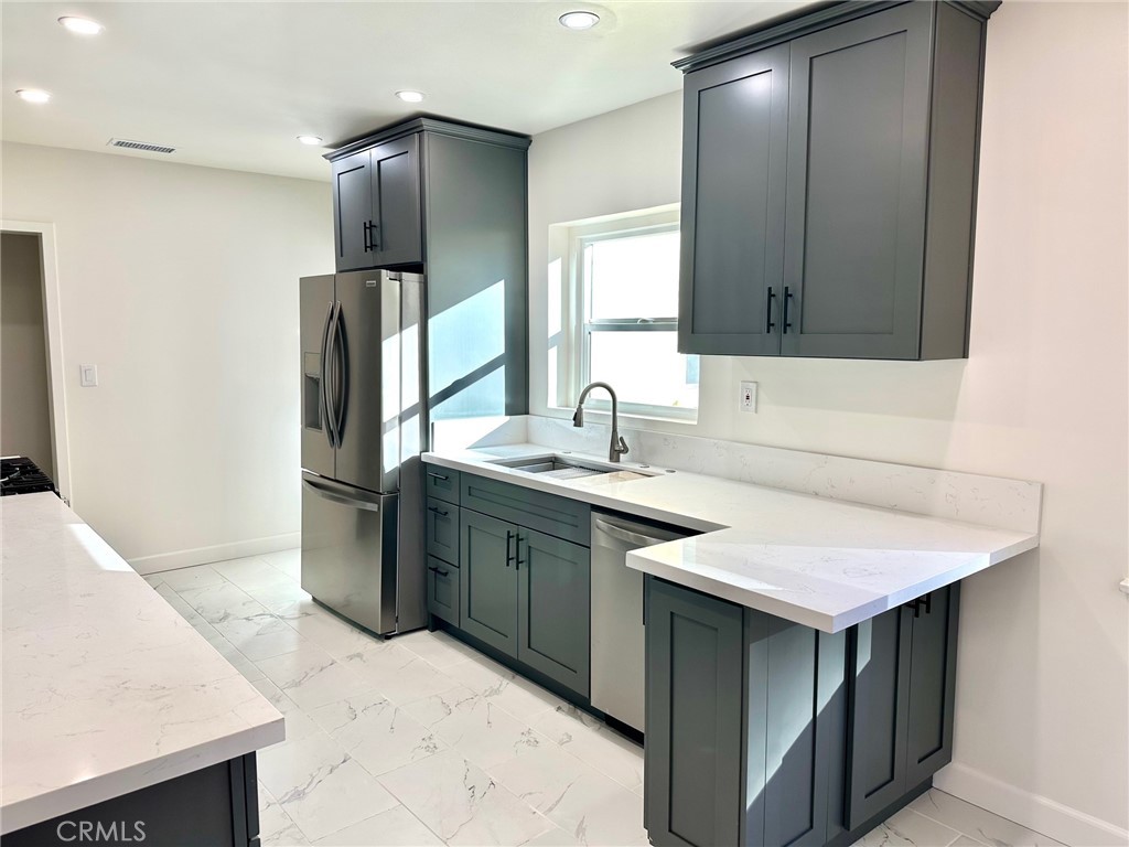 MLS #SR25272369 image #13