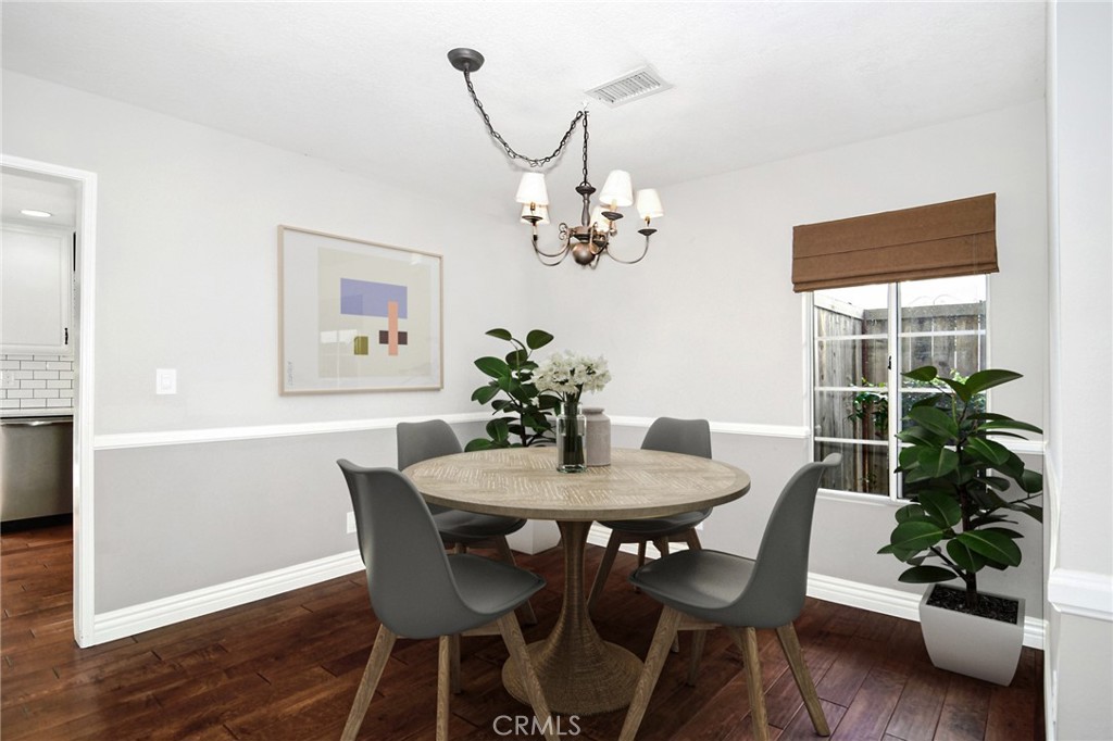 MLS #SR25272389 image #7