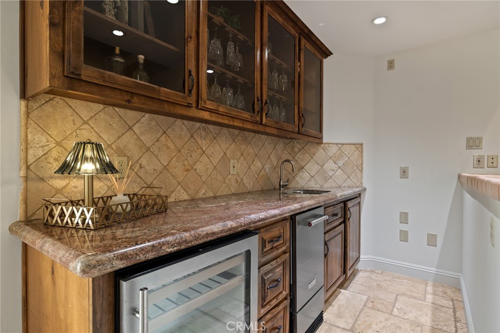 MLS #SR25272398 image #16