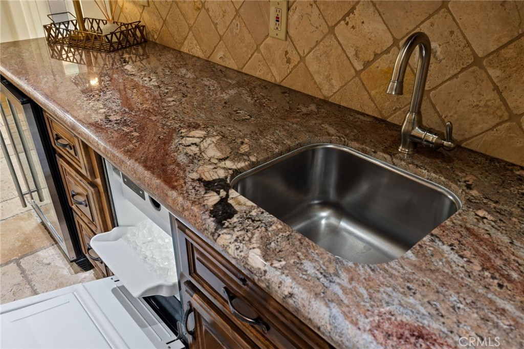 MLS #SR25272398 image #17