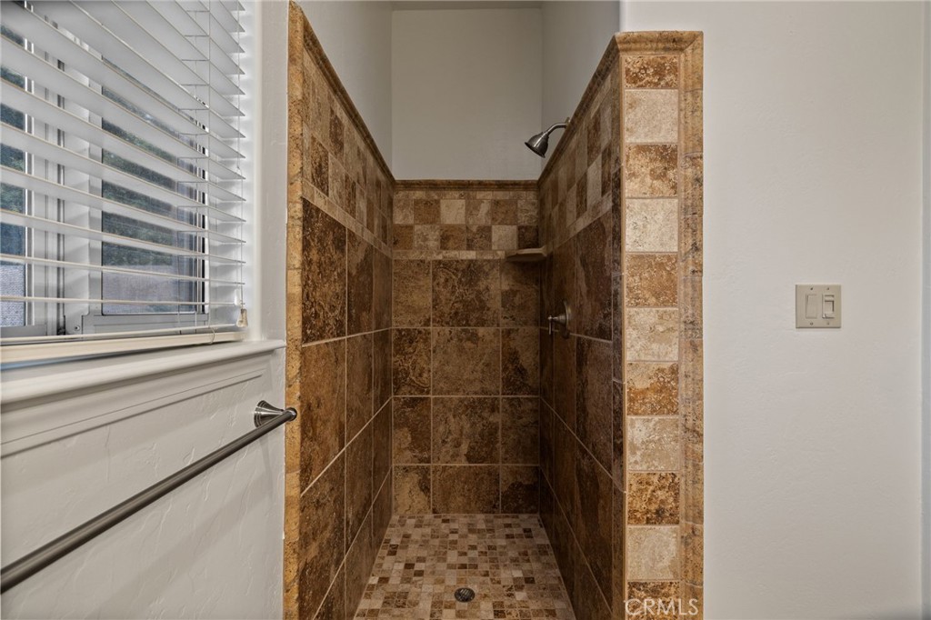 MLS #SR25272398 image #41