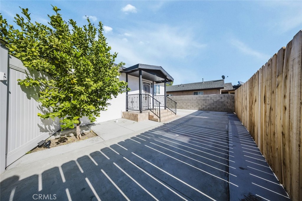 MLS #SR25272423 image #3