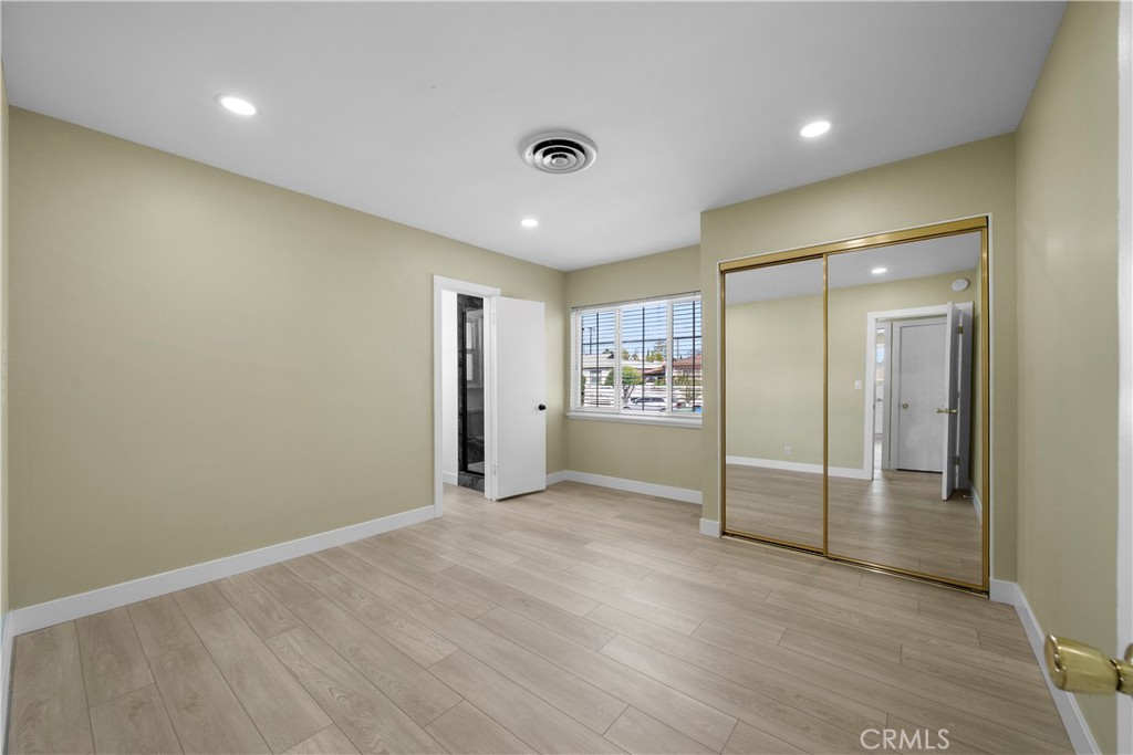 MLS #SR25272465 image #13