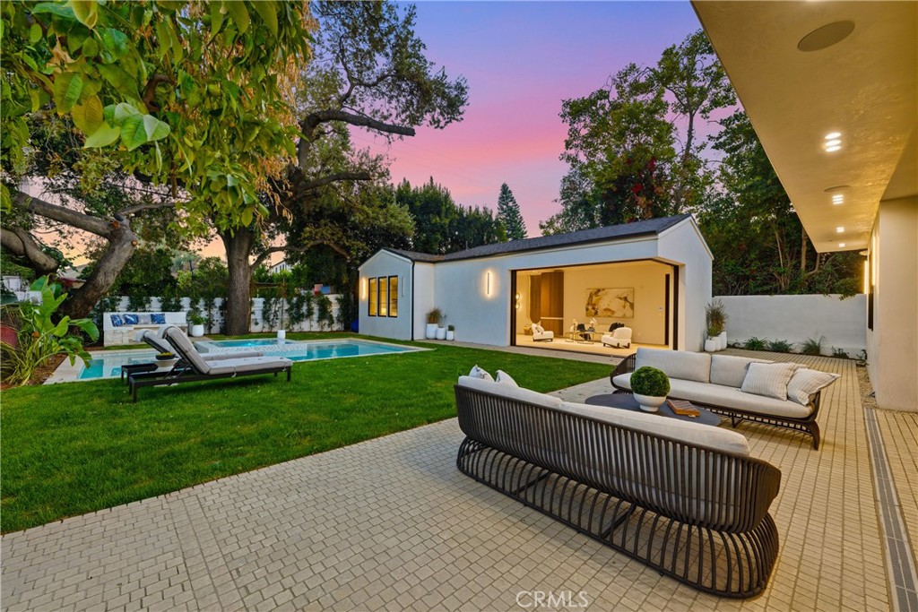 MLS #SR25272480 image #3