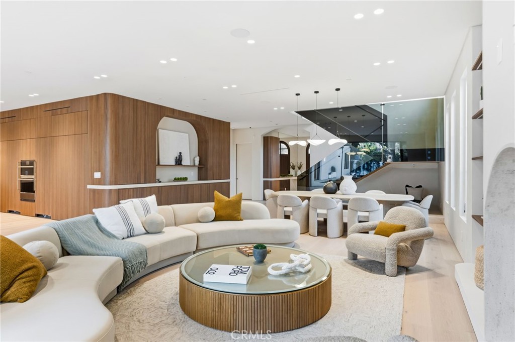 MLS #SR25272480 image #9