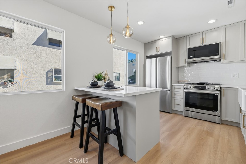 MLS #SR25272484 image #5