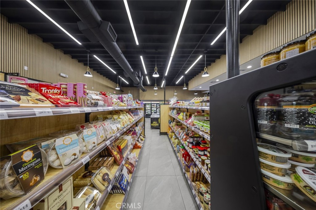 MLS #SR25272524 img 2