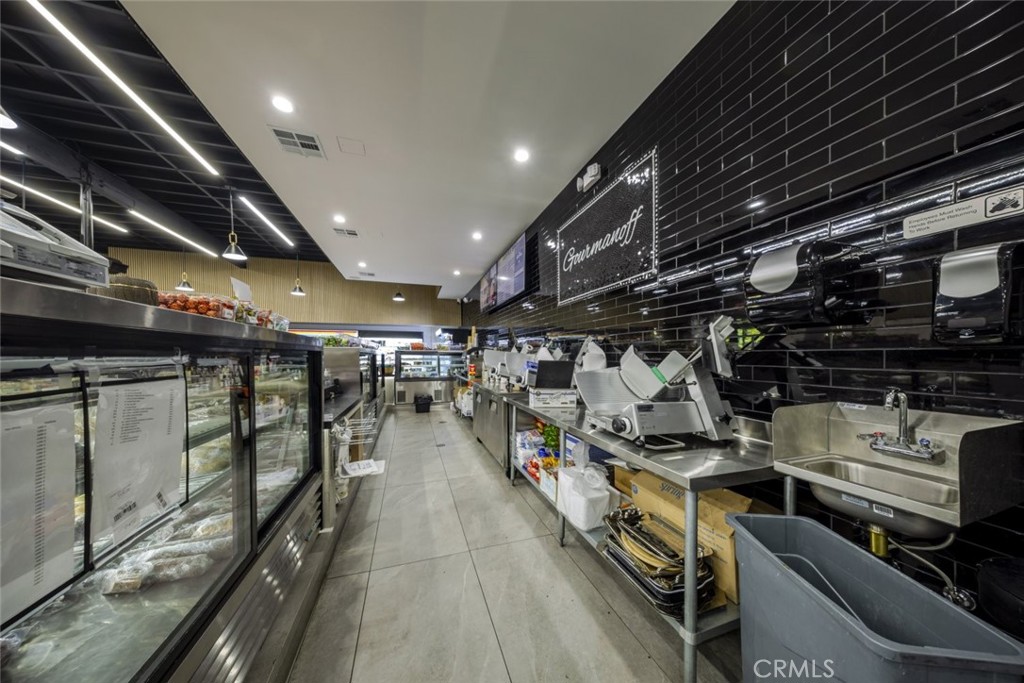 MLS #SR25272524 img 6