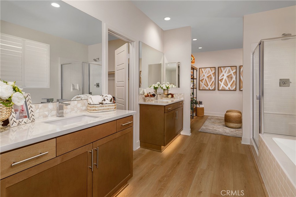 MLS #SR25272559 image #6