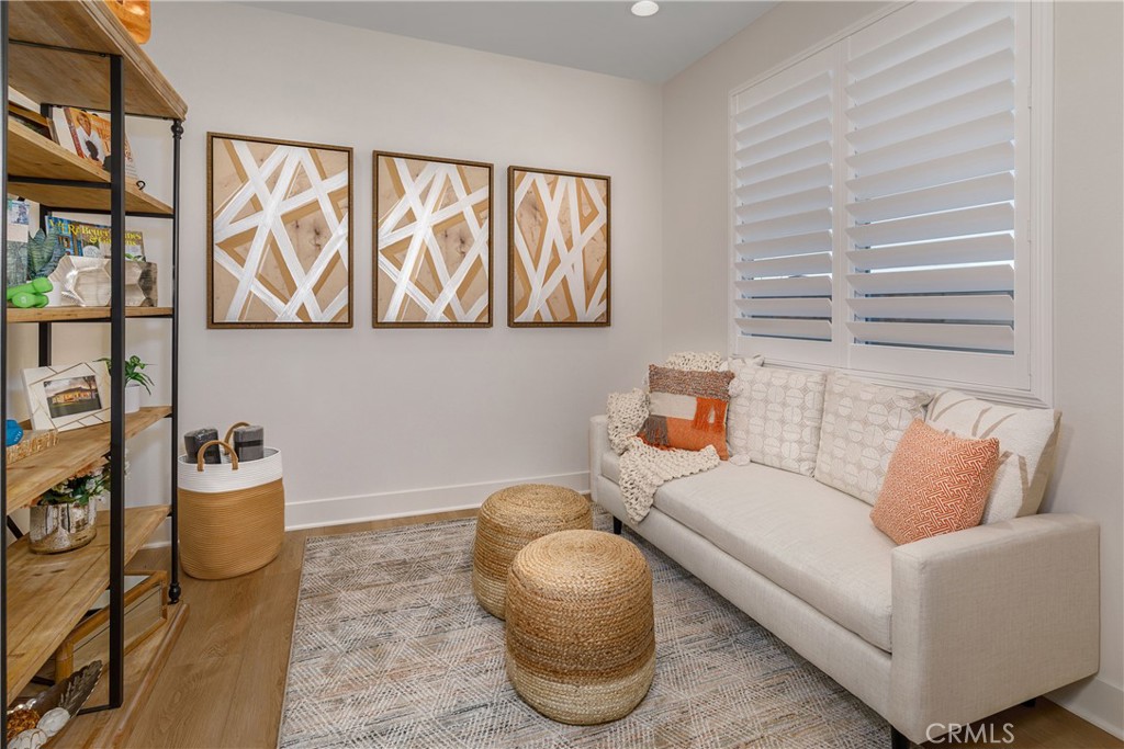 MLS #SR25272559 image #8