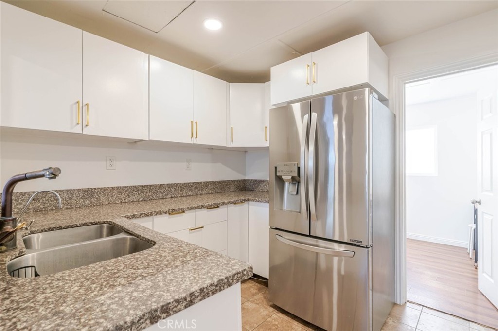 MLS #SR25272576 image #2