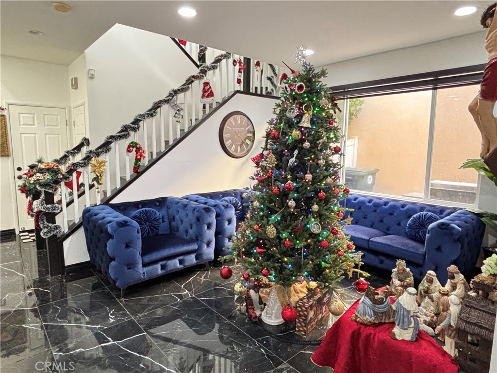 MLS #SR25272577 image #10