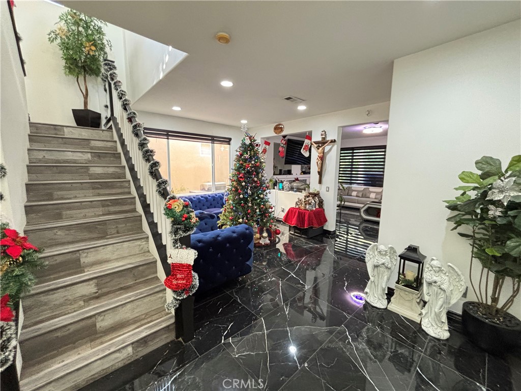 MLS #SR25272577 image #11