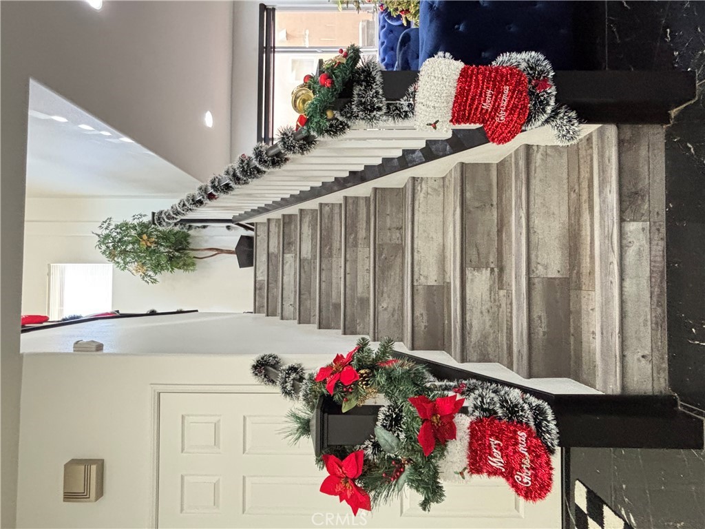 MLS #SR25272577 image #12