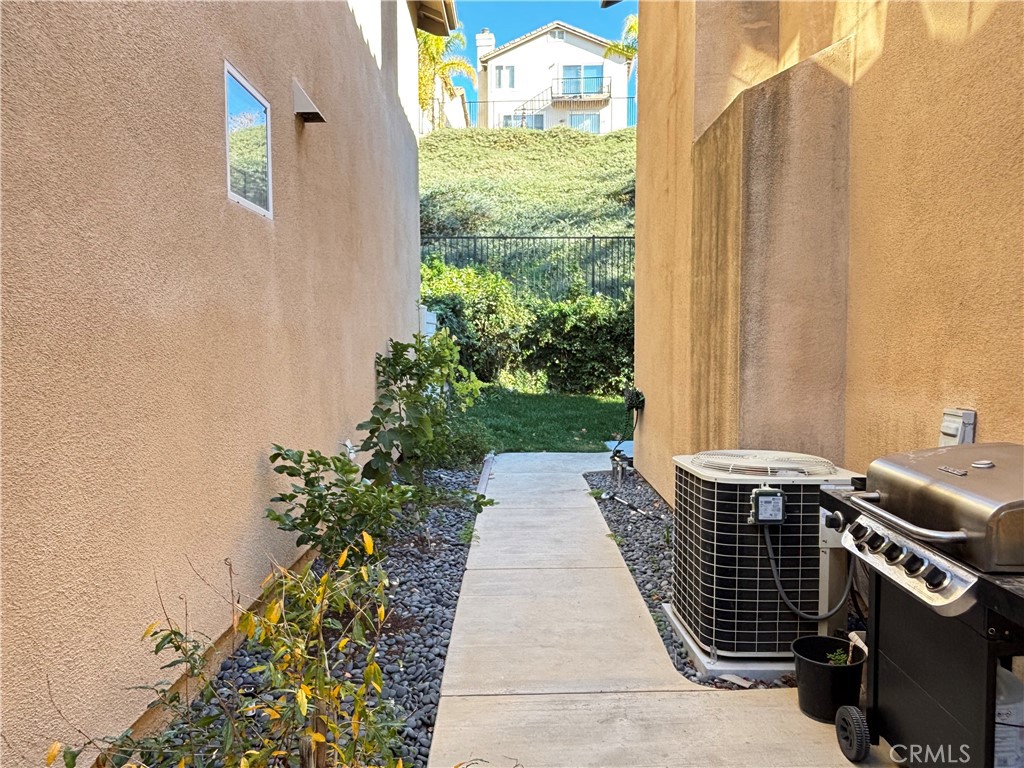 MLS #SR25272577 image #24