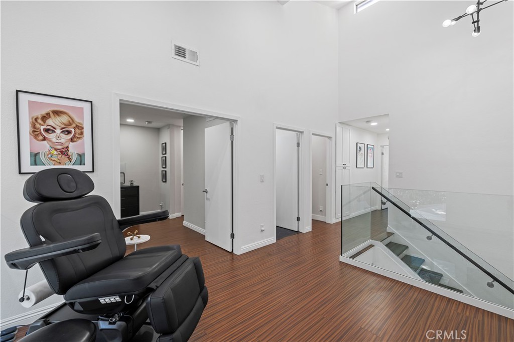 MLS #SR25266187 image #13