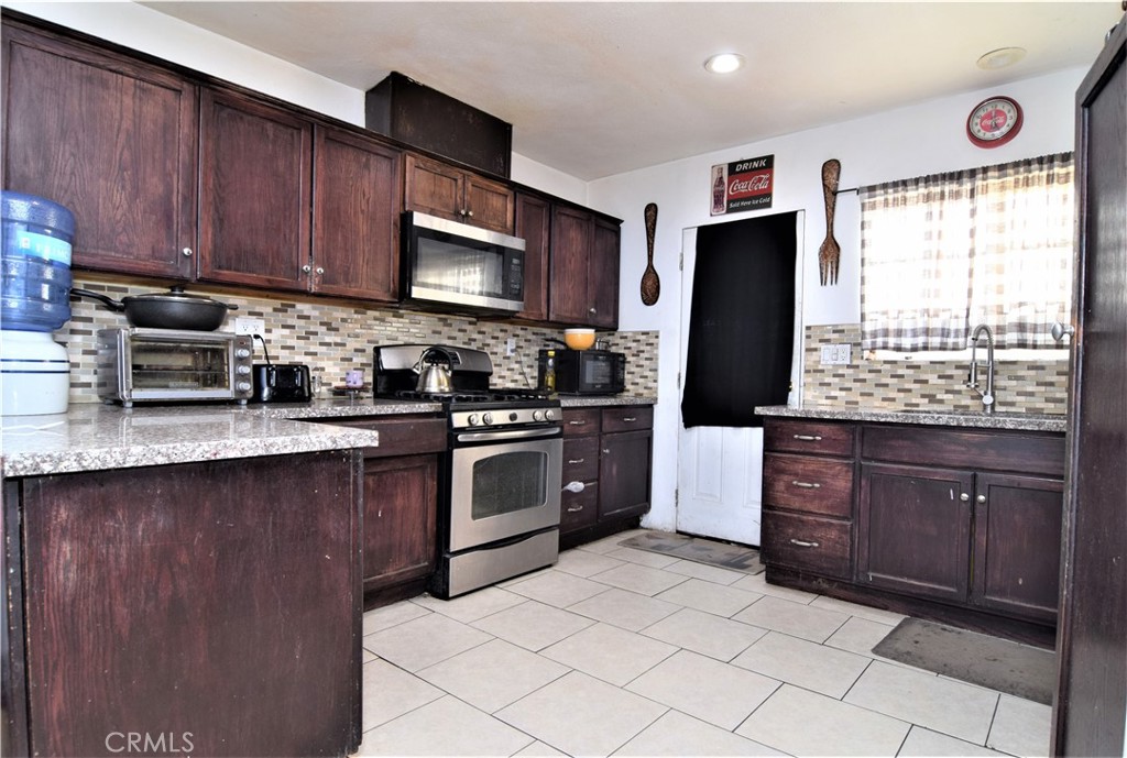 MLS #SR25272617 image #10