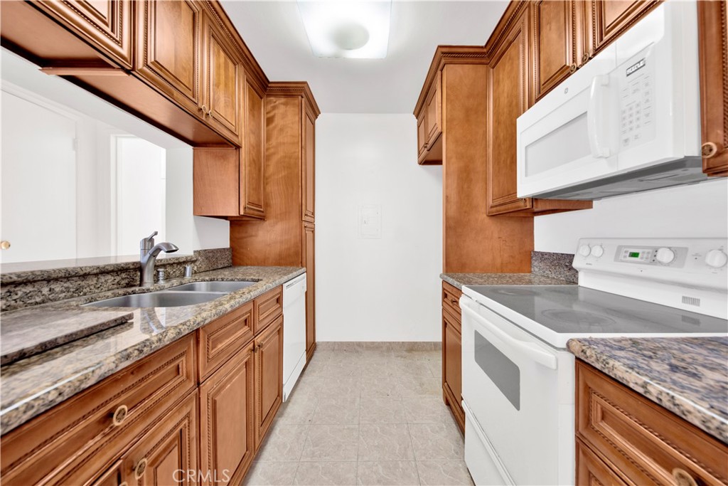 MLS #SR25272625 image #2