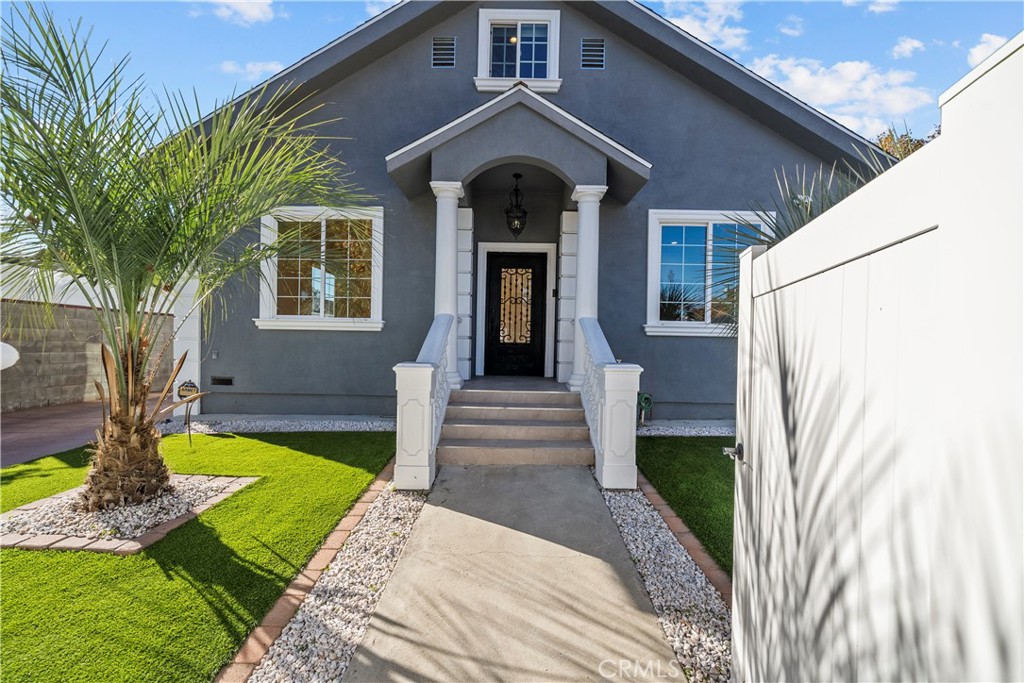 MLS #SR25272658 image #1