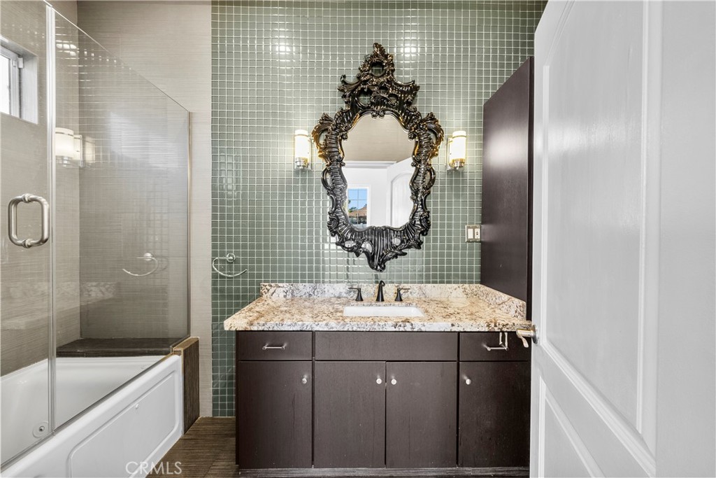 MLS #SR25272658 image #10