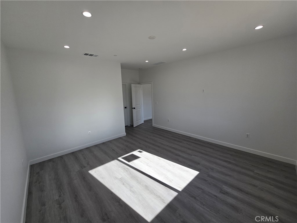 MLS #SR25272668 image #13