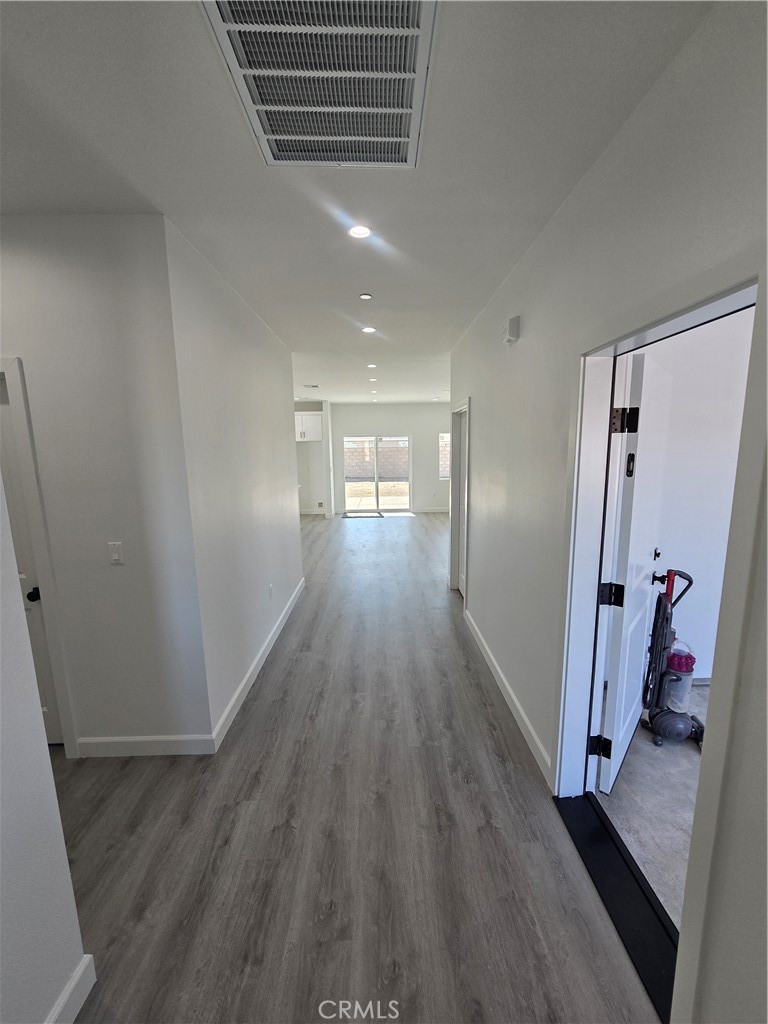 MLS #SR25272668 image #8