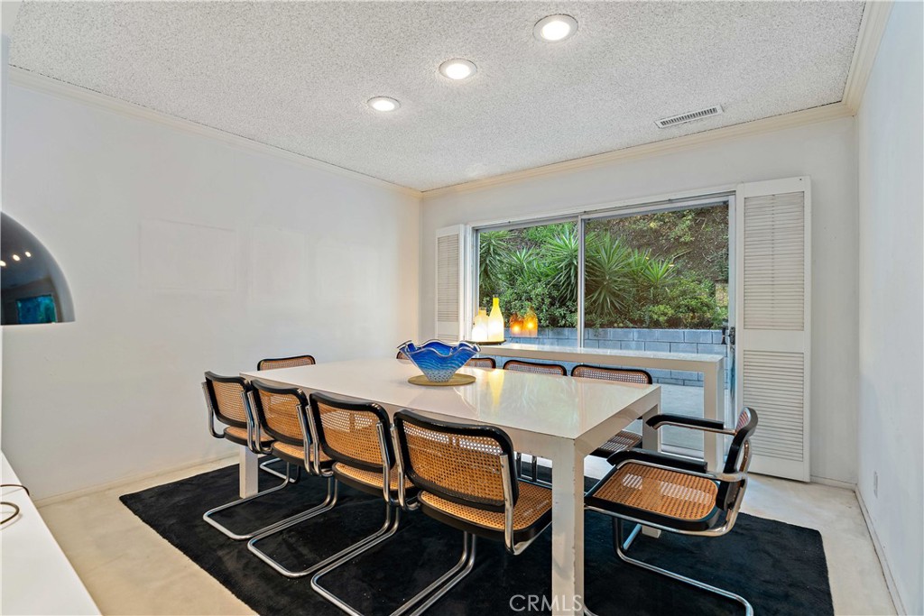 MLS #SR25272721 image #8