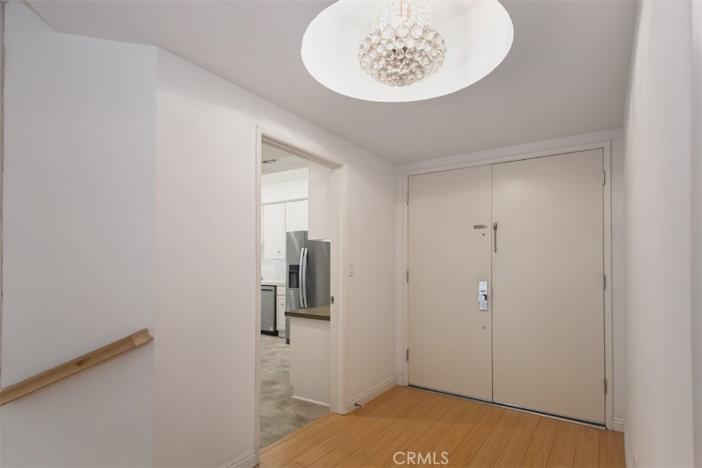 MLS #SR25272748 image #12