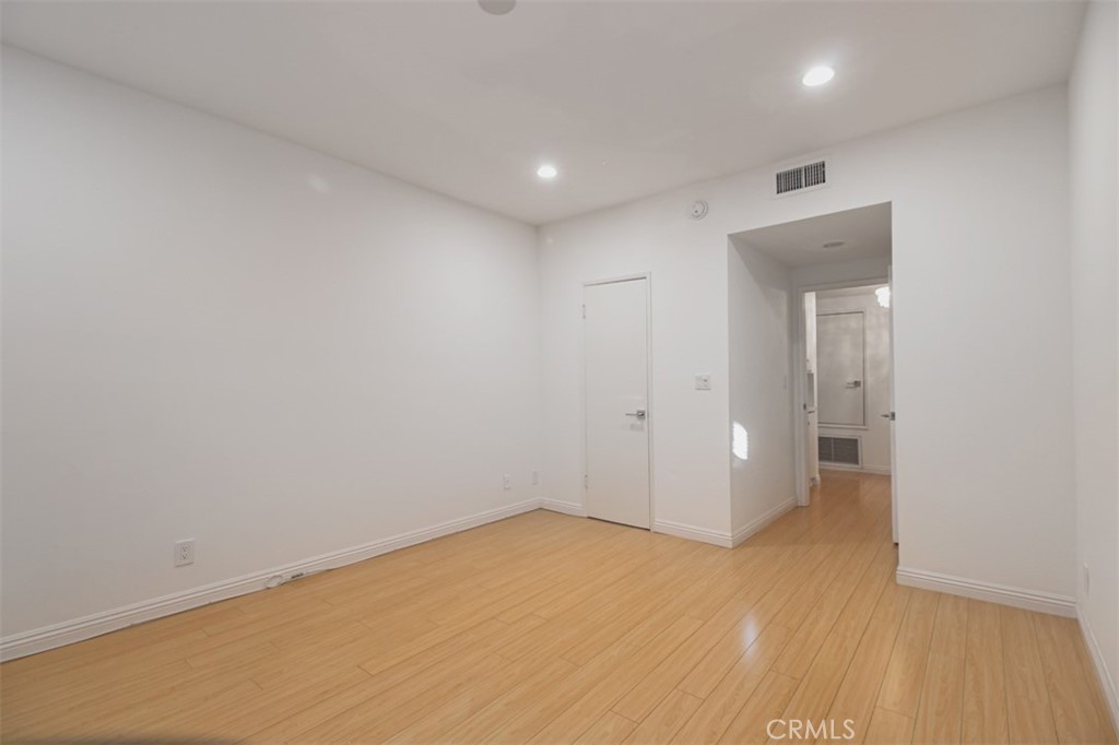 MLS #SR25272748 image #13