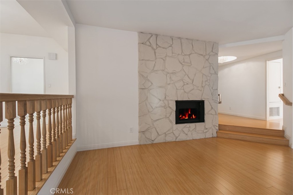 MLS #SR25272748 image #6