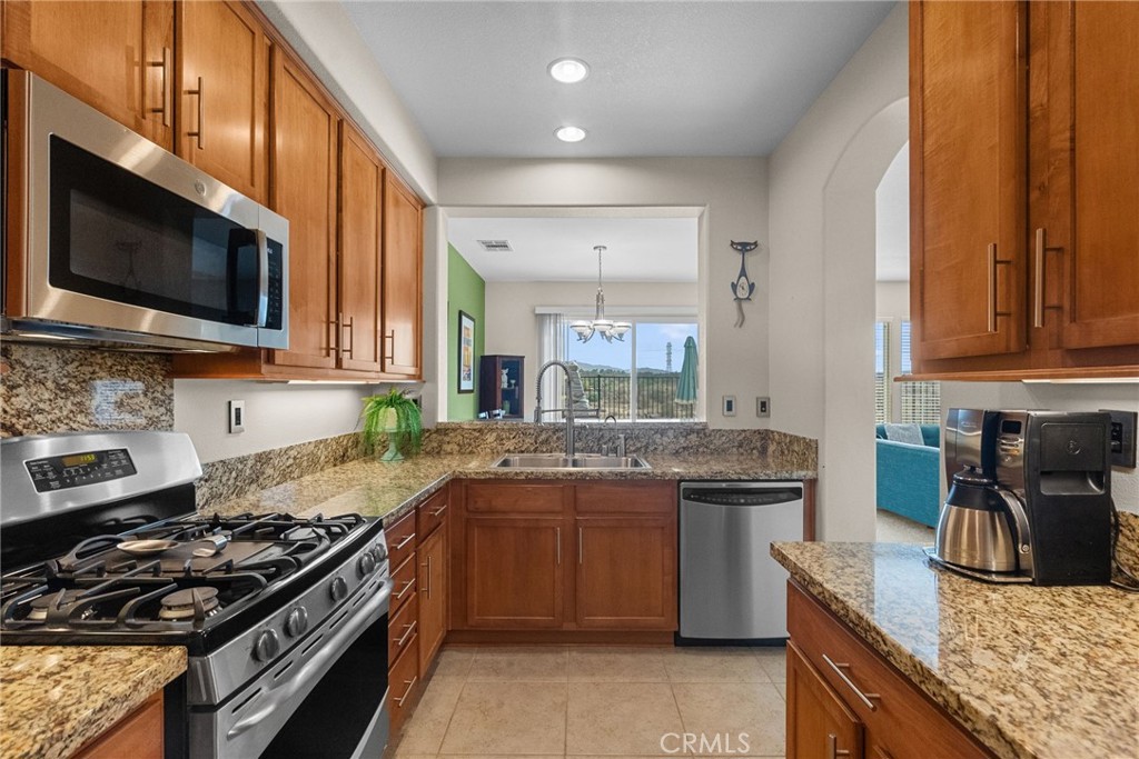 MLS #SR25272842 image #10