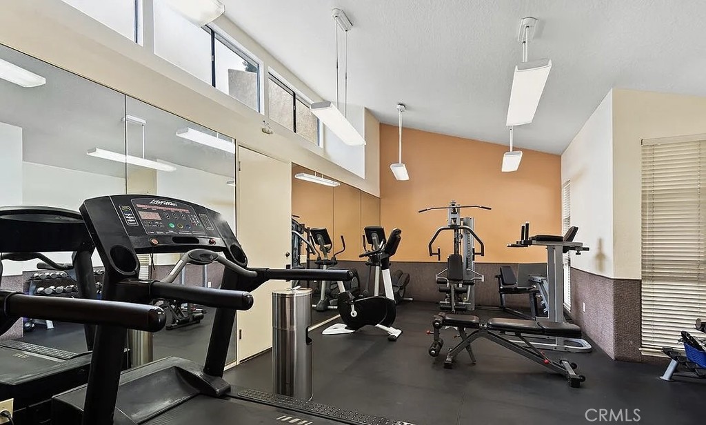 MLS #SR25272874 image #14