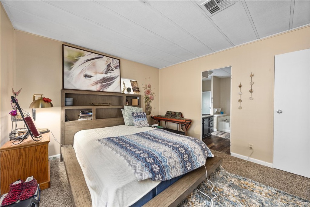 MLS #SR25272896 image #11