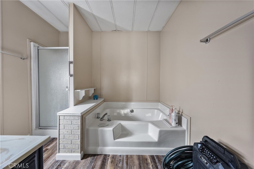 MLS #SR25272896 image #13