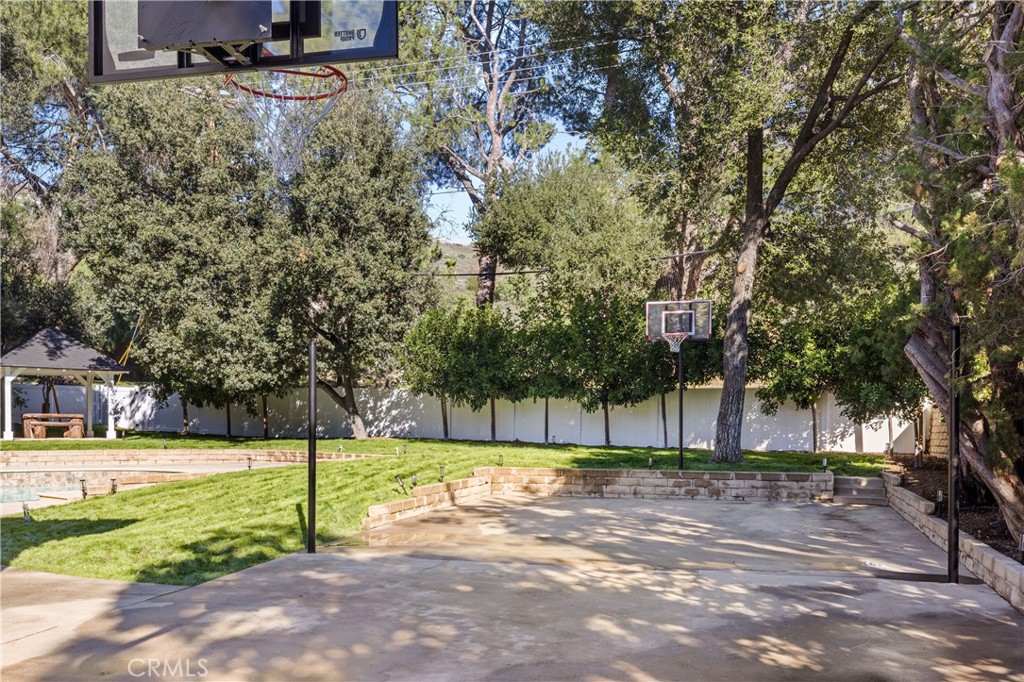 MLS #SR25272916 image #11