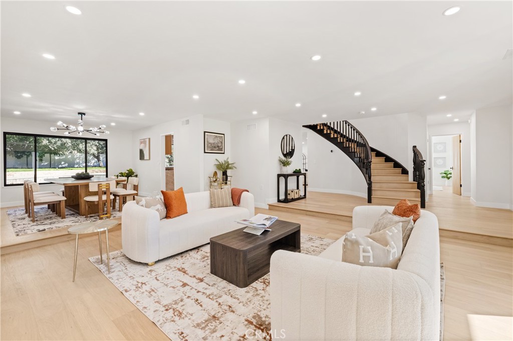 MLS #SR25272916 image #4