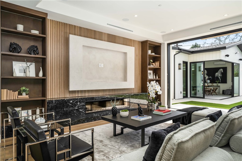 MLS #SR25272931 image #16