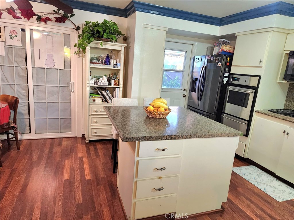 MLS #SR25272983 image #11