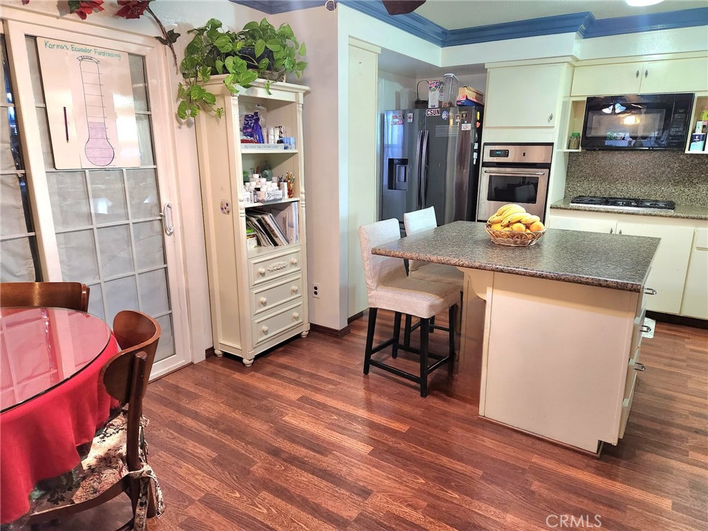 MLS #SR25272983 image #9