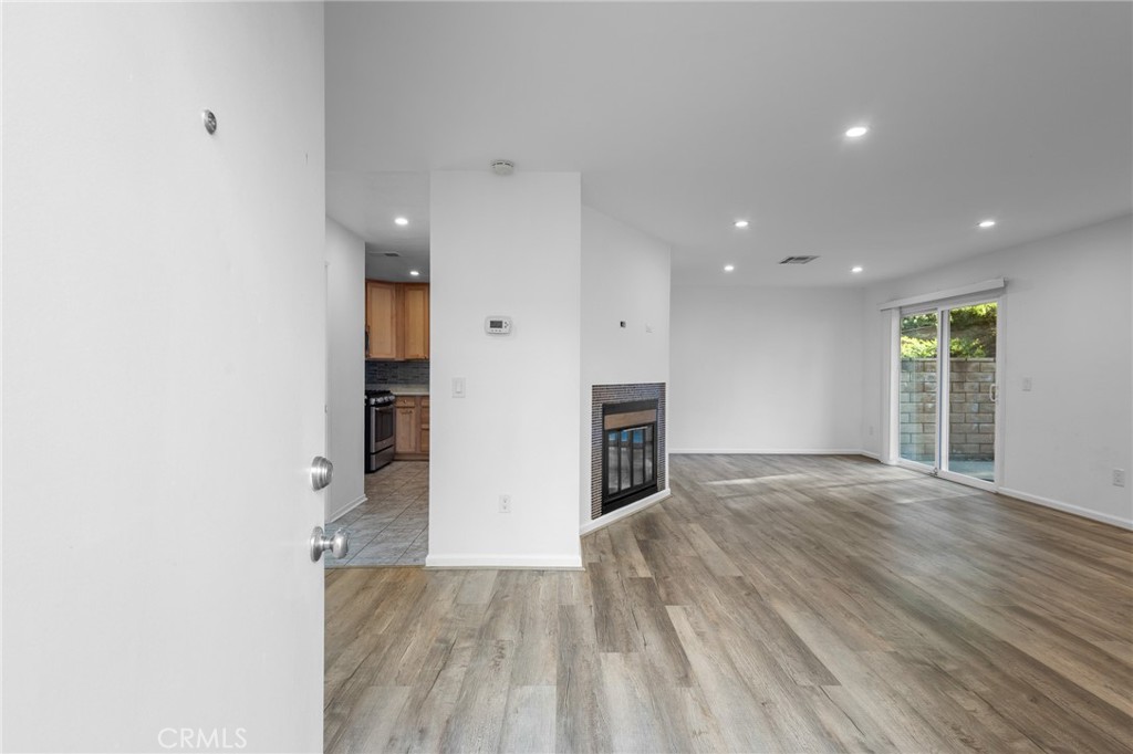 MLS #SR25273059 image #5