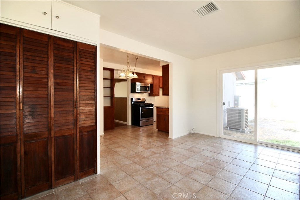 MLS #SR25273067 image #1