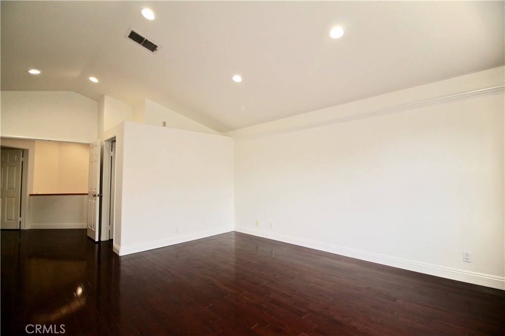 MLS #SR25273071 image #12