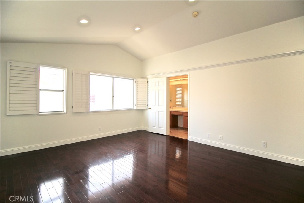 MLS #SR25273071 image #9