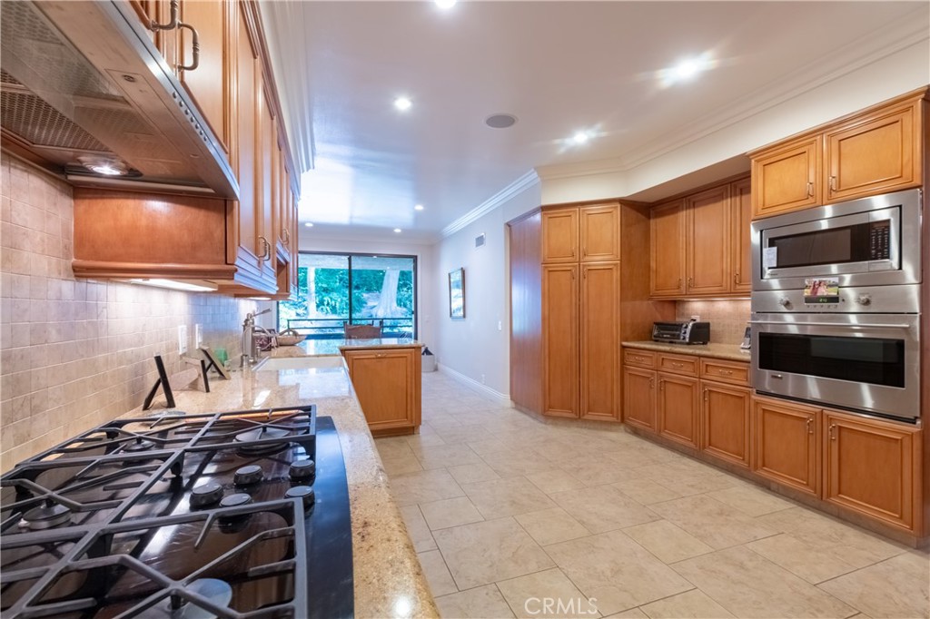 MLS #SR25273075 image #12