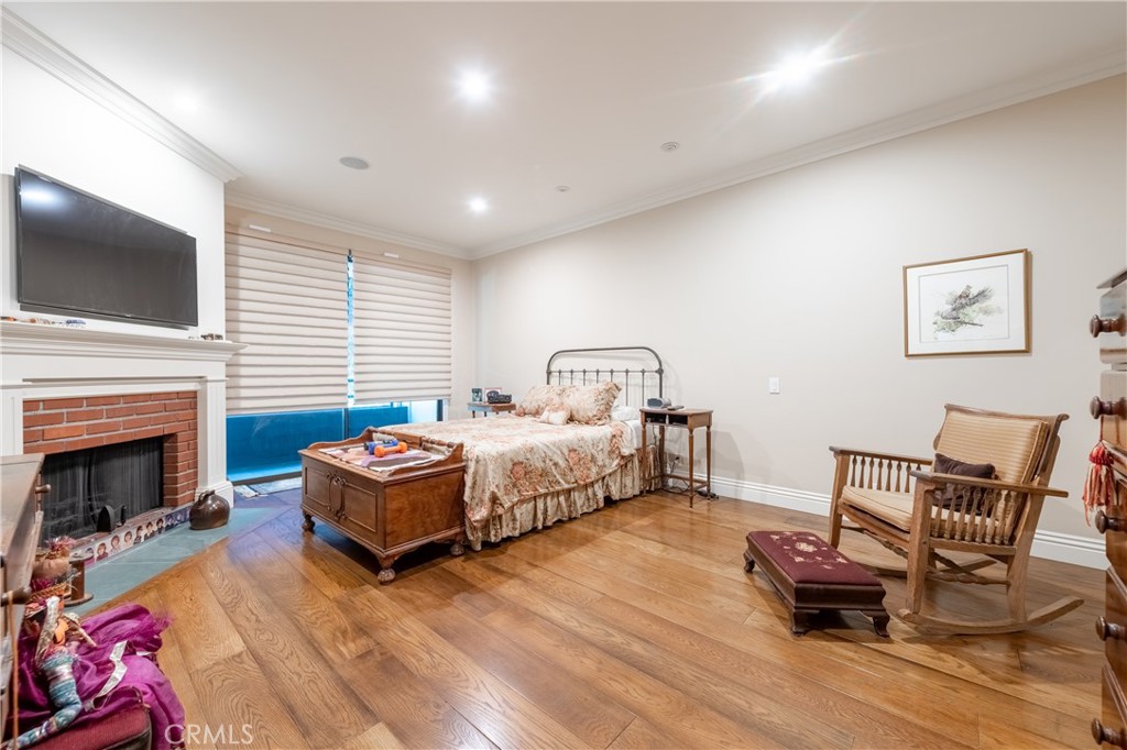 MLS #SR25273075 image #17