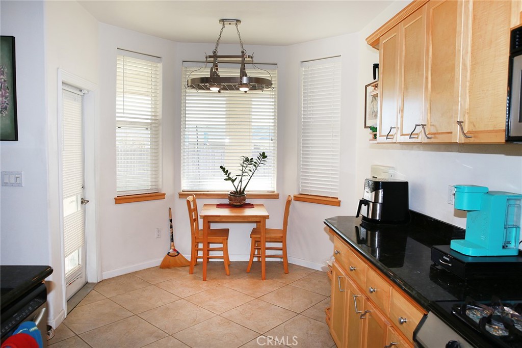 MLS #SR25273140 image #5