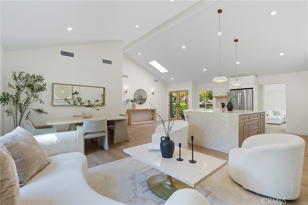 MLS #SR25273164 image #7