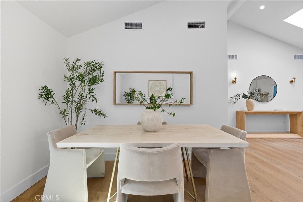 MLS #SR25273164 image #8